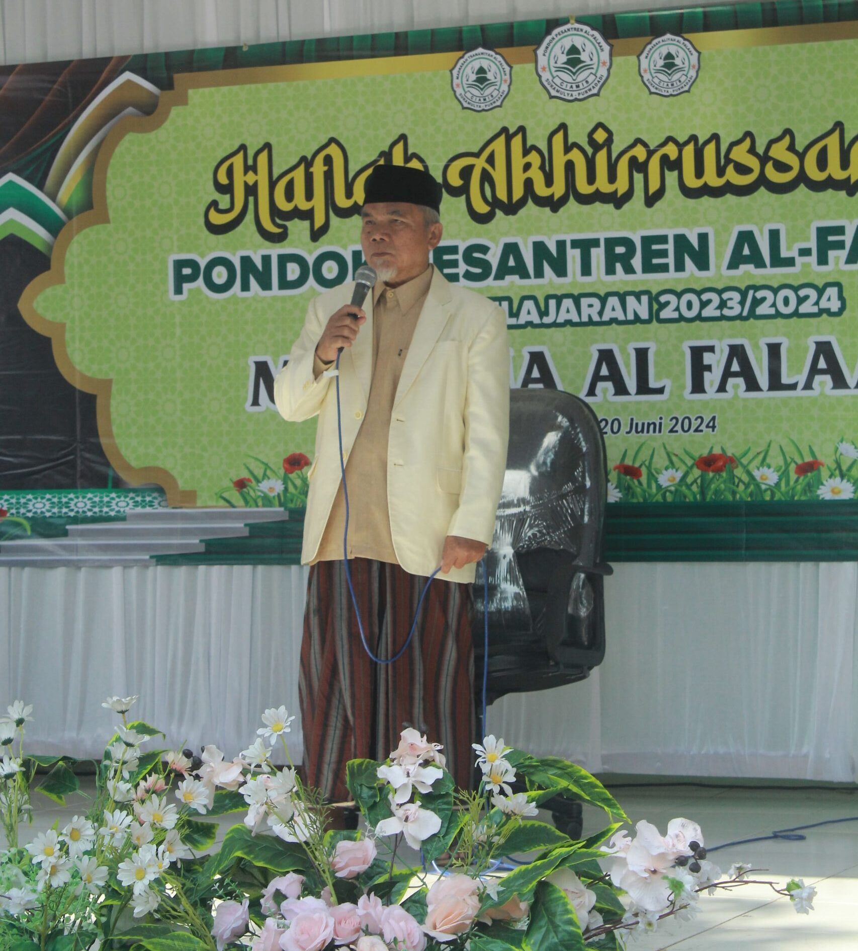 Kemeriahan Acara Haflah Akhirussanah Pondok Pesantren Al-Falaah Kemeriahan Acara Haflah Akhirussanah Pondok Pesantren Al-Falaah