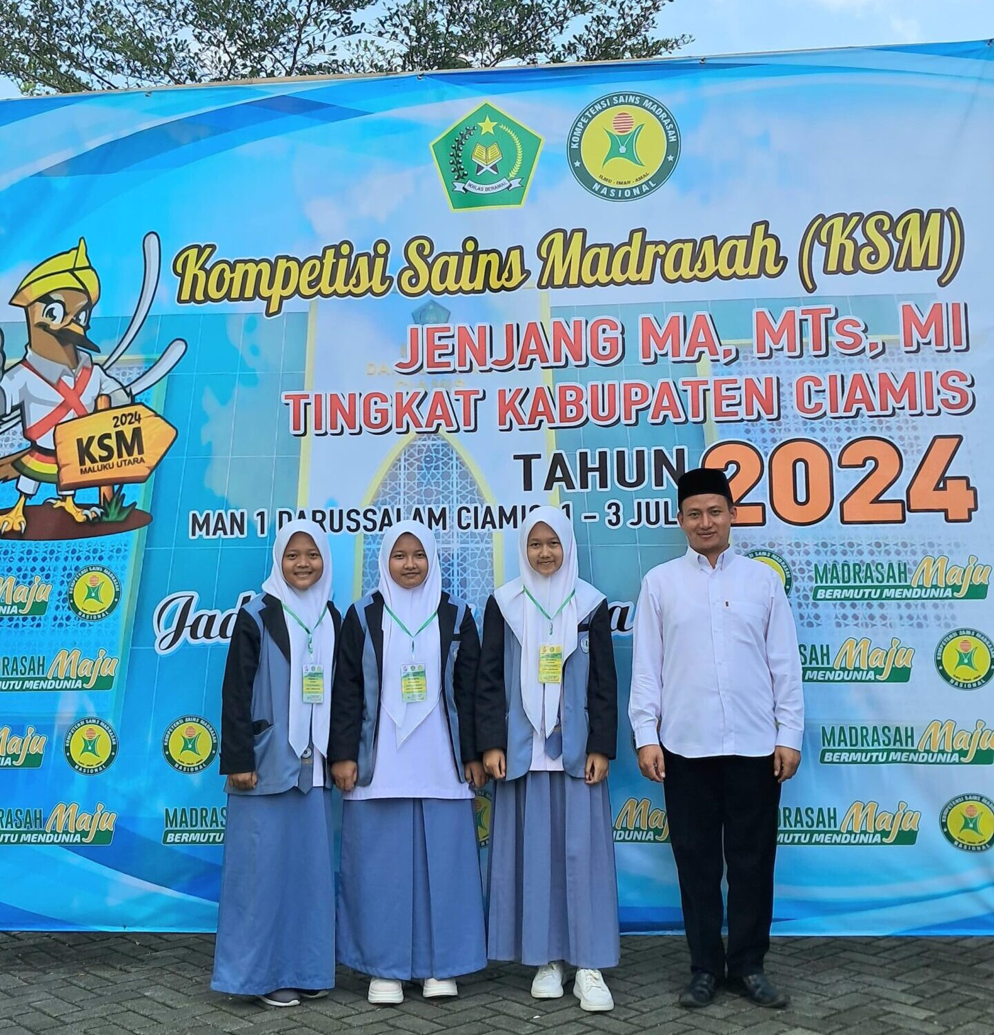 Siswi MA Al Falaah berpartisipasi dalam Kompetisi Sains Madrasah (KSM) tahun 2024 Siswi MA Al Falaah berpartisipasi dalam Kompetisi Sains Madrasah (KSM) tahun 2024